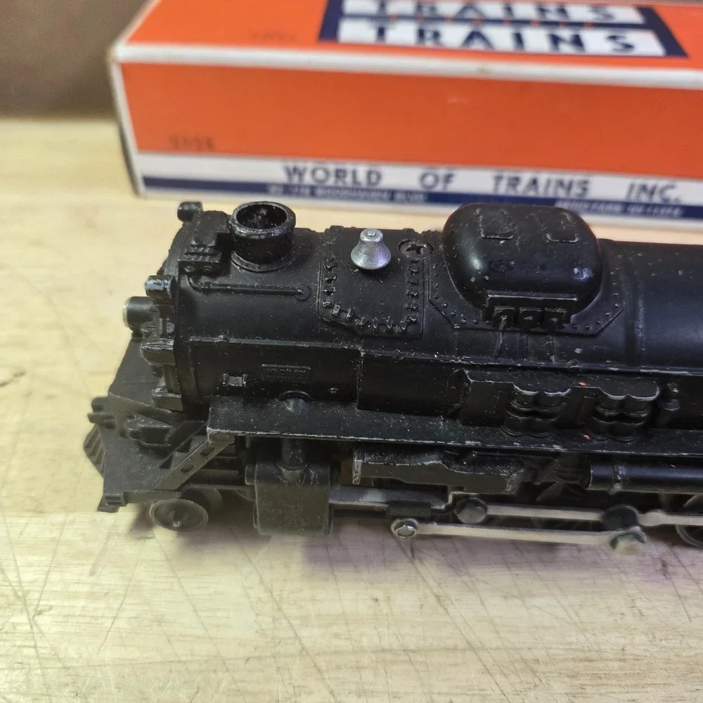 Lionel Vintage Original 2026 Locomotive With Smoke Chamber With Box, 1940's